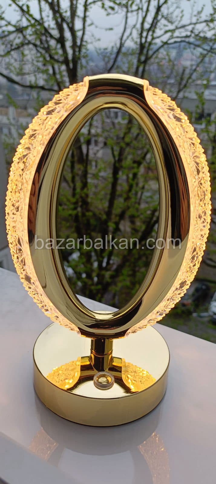 Dekorativ gece lambasi