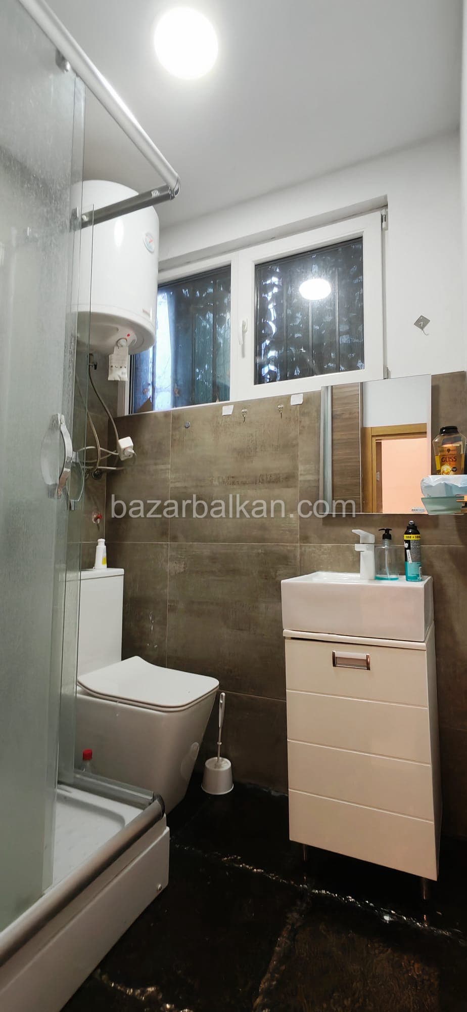 Knez Mihailo caddesinde mükemmel lokasyon - 3